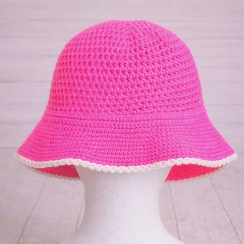Hand‎ & Heart Pink Crochet Baby Hat Floral Teddy Bucket Cotton See Measurements